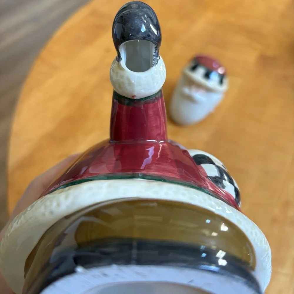Sakura Debbie Mumm Short & Stout Santa Claus Christmas Hand Painted‎ Teapot